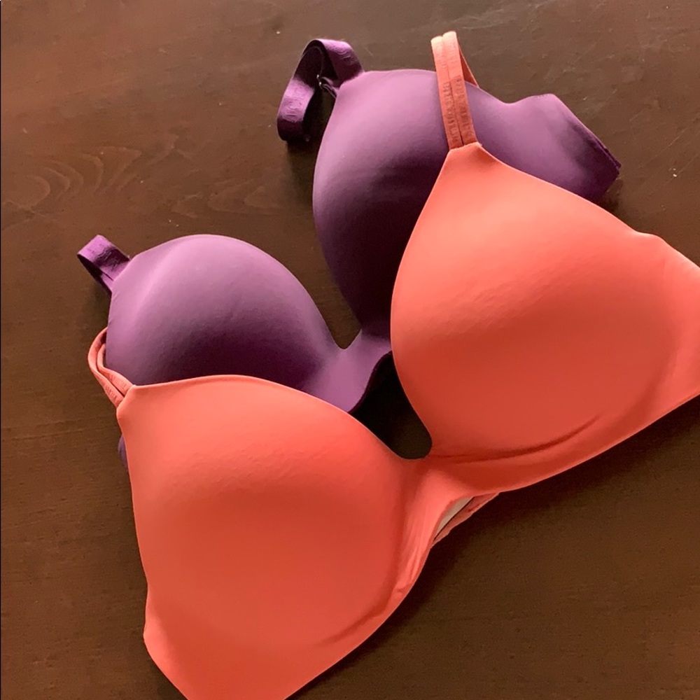 Victoria’s Secret T-shirt Lightly Lined Bras 34c